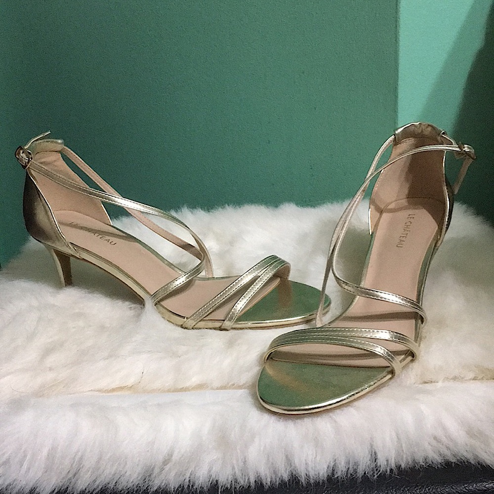 Le Chateau kitten strappy heels